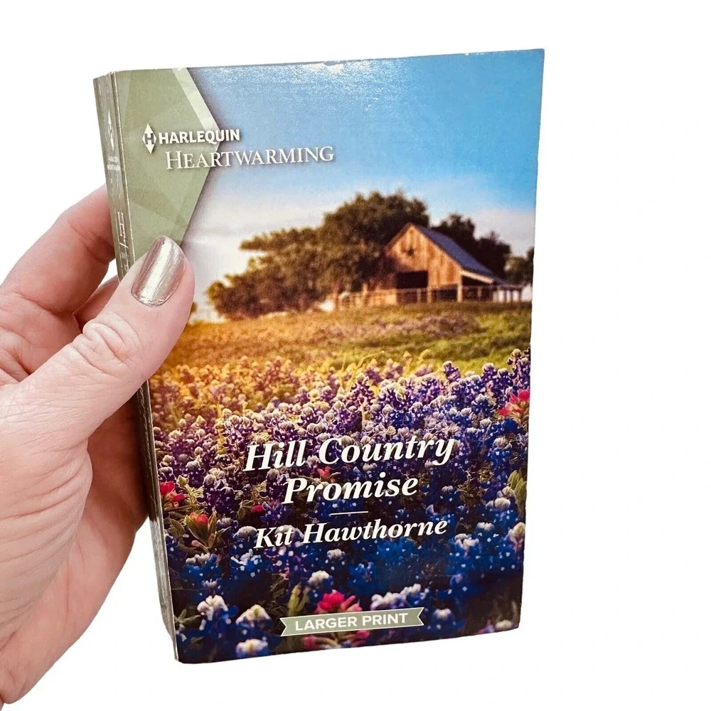 LARGER PRINT Hill Country Promise - Kit Hawthorne Harlequin Heartwarming Romance